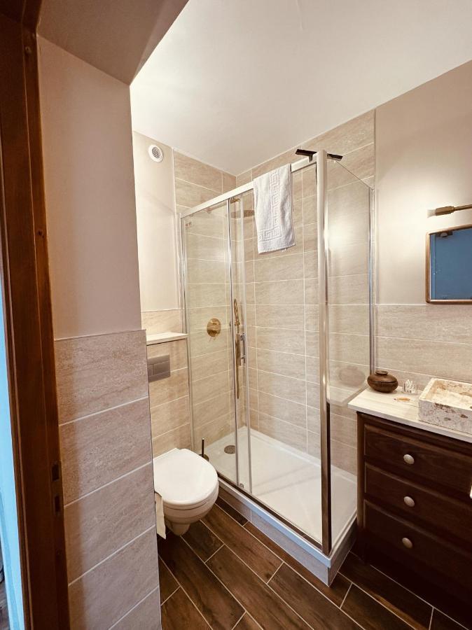 Studio 2 Du Spa Celinie Warcq Екстериор снимка